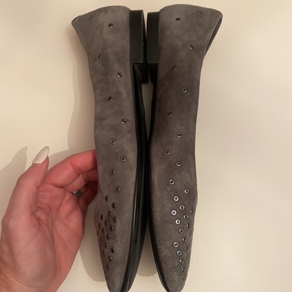 AGL Grey Suede Studded Flats EU 37.5 US size 7 pointed toe EUC Classy slip on - Picture 8 of 10